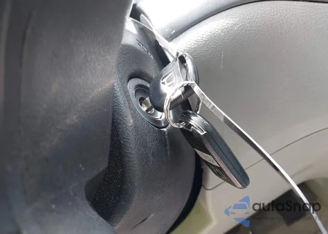 2006 Honda Odyssey Ex-L из США, поврежденный, VIN 5FNRL38756B070167